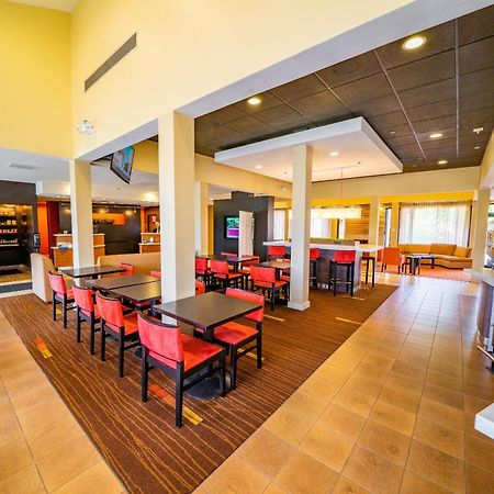 Iowa Inn Bettendorf Quad Cities Dış mekan fotoğraf