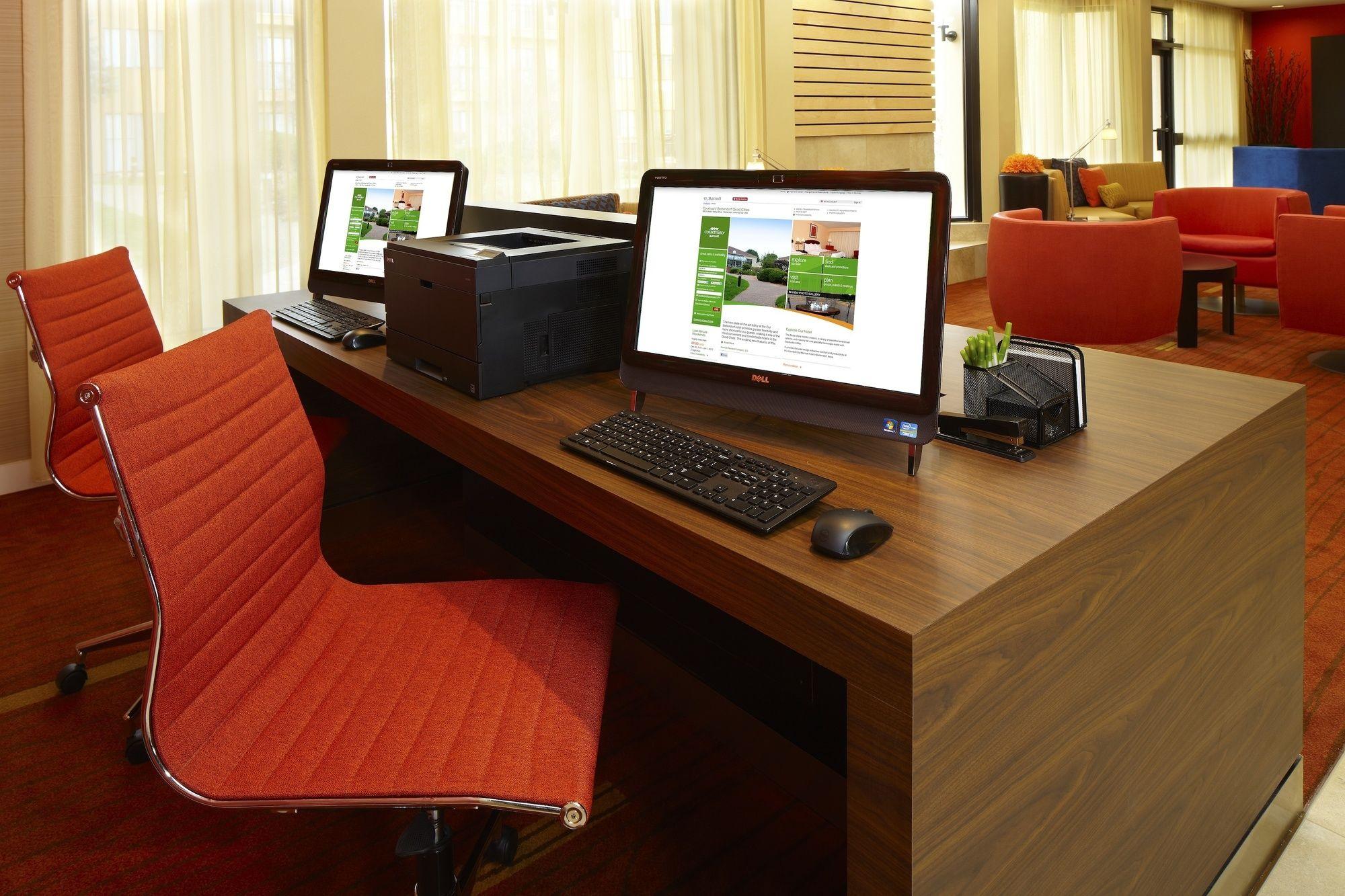 Iowa Inn Bettendorf Quad Cities Dış mekan fotoğraf
