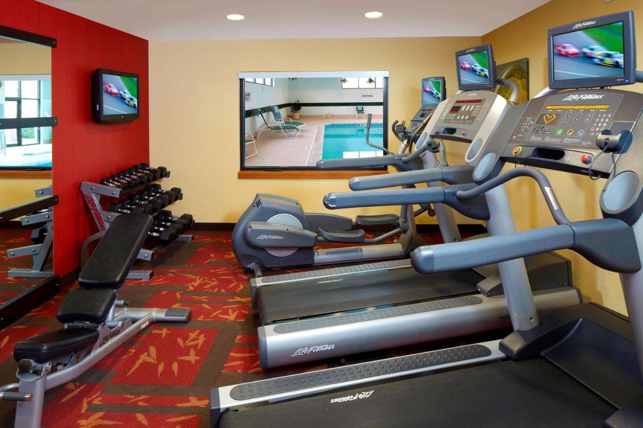 Iowa Inn Bettendorf Quad Cities Dış mekan fotoğraf