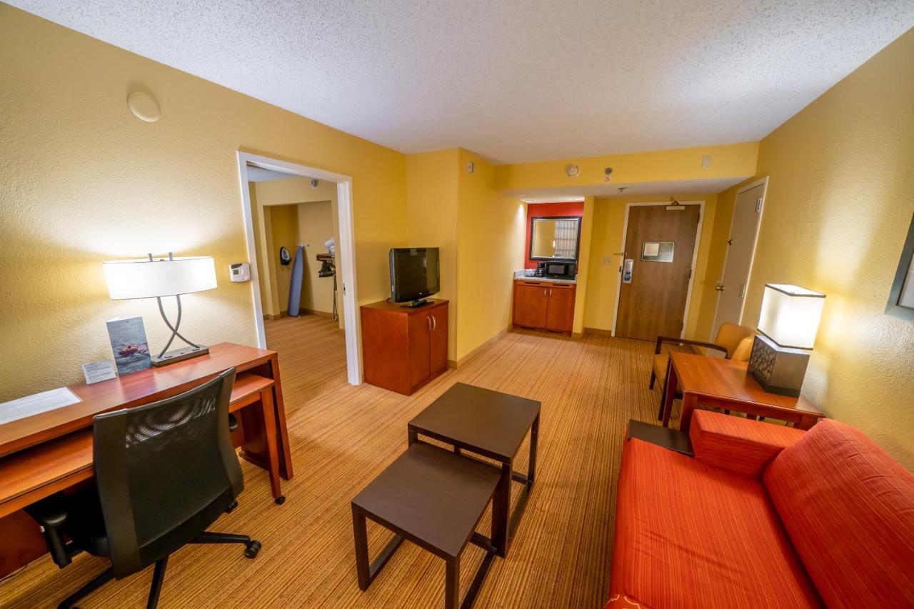 Iowa Inn Bettendorf Quad Cities Dış mekan fotoğraf