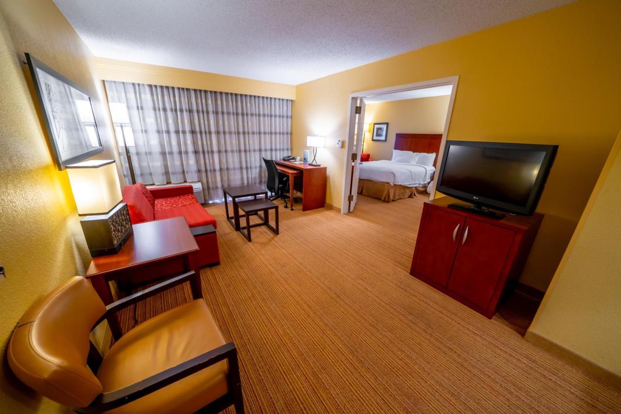 Iowa Inn Bettendorf Quad Cities Dış mekan fotoğraf