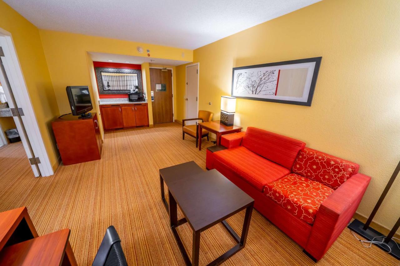Iowa Inn Bettendorf Quad Cities Dış mekan fotoğraf