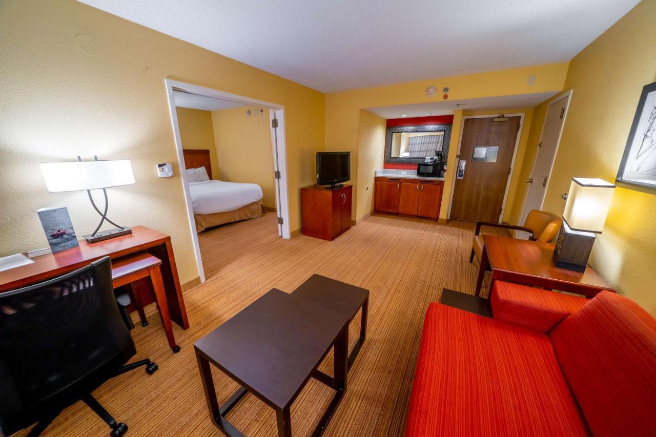Iowa Inn Bettendorf Quad Cities Dış mekan fotoğraf