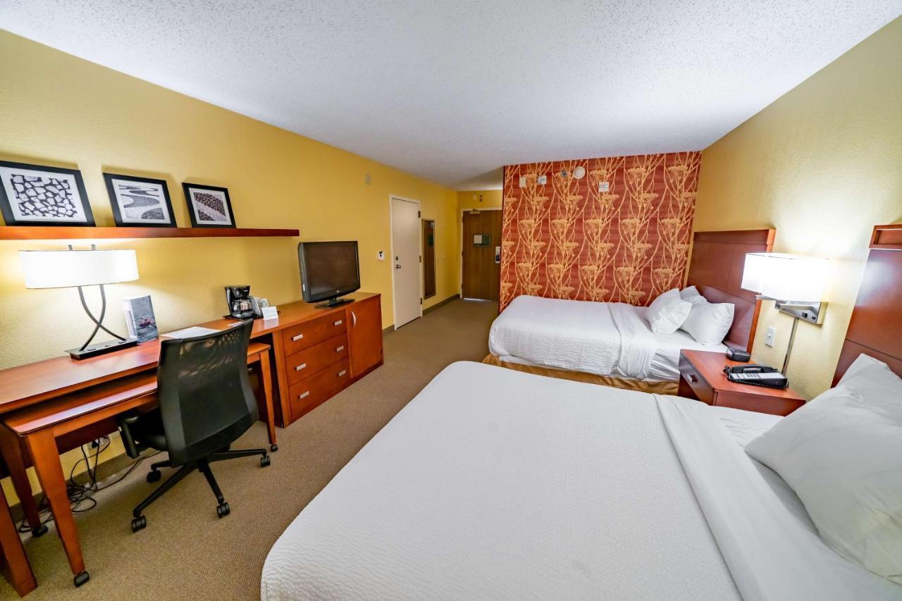 Iowa Inn Bettendorf Quad Cities Dış mekan fotoğraf