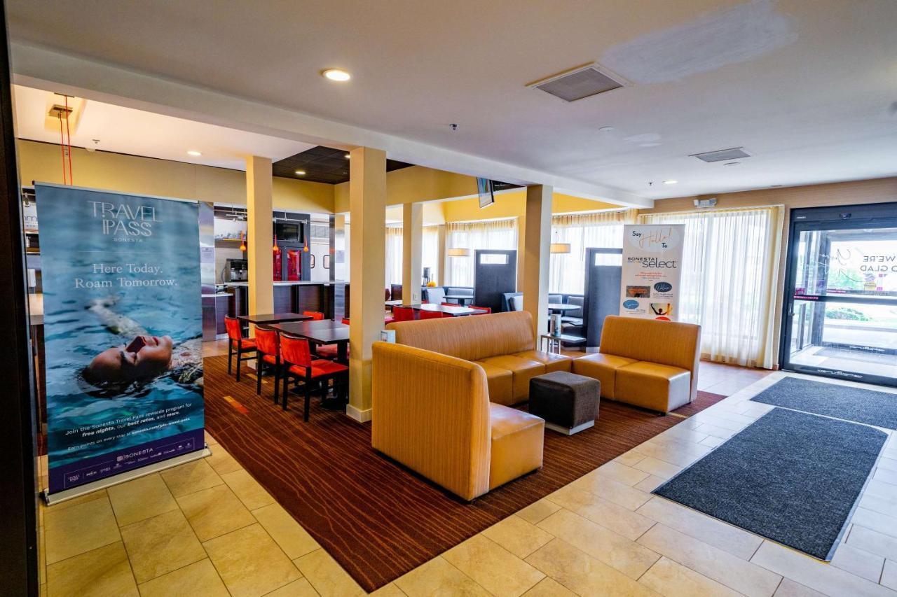 Iowa Inn Bettendorf Quad Cities Dış mekan fotoğraf